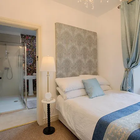 Fitzgeralds - - Sleeps 34 Dom wakacyjny