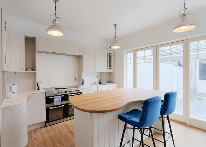 Fitzgeralds - - Sleeps 34 別荘 *