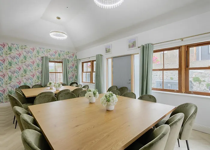 別荘 Fitzgeralds - - Sleeps 34 *